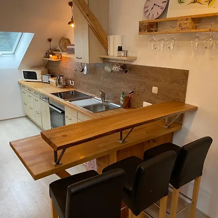 Haus Mit Garten Und Kamin Appartamento